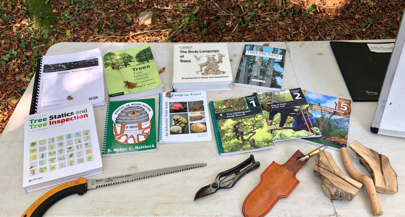 Range of books for aerial tree pruning